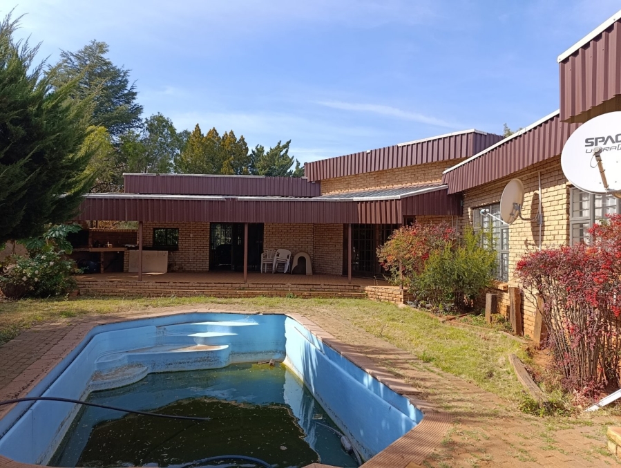 5 Bedroom Property for Sale in Spitskop SH Free State